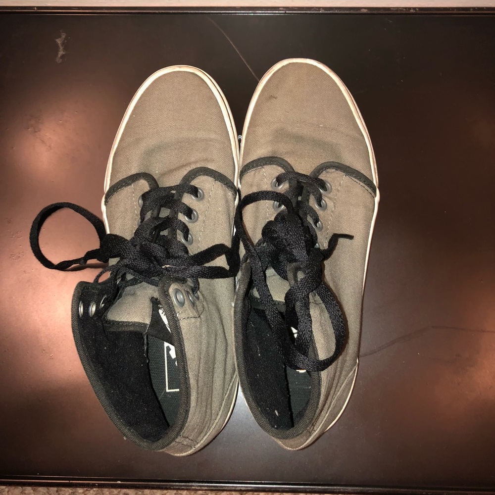 VANS OFF THE WALL - Picture 3 of 3